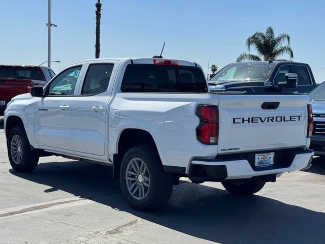 2026 Chevrolet Colorado LT photo 2