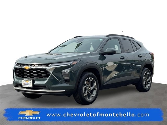 2025 Chevrolet Trax LT's photo
