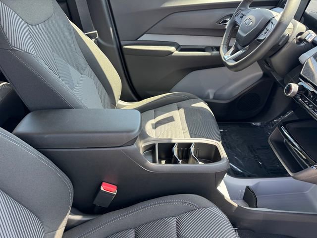 2027 Chevrolet Bolt LT photo 6