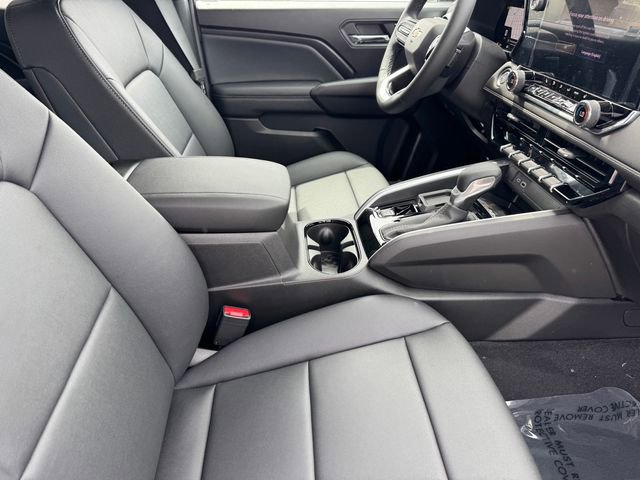 2026 Chevrolet Colorado LT photo 6