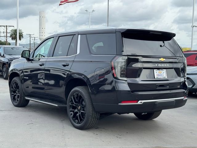 2026 Chevrolet Tahoe LT photo 2