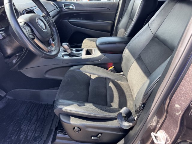 2019 Jeep Grand Cherokee Laredo E - Photo 13
