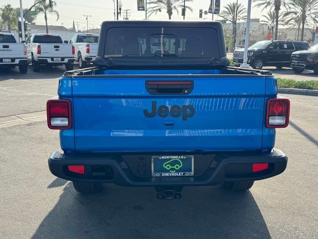 2022 Jeep Gladiator Sport S 4x4 photo 3