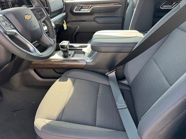 2026 Chevrolet Silverado 1500 LT - Photo 14