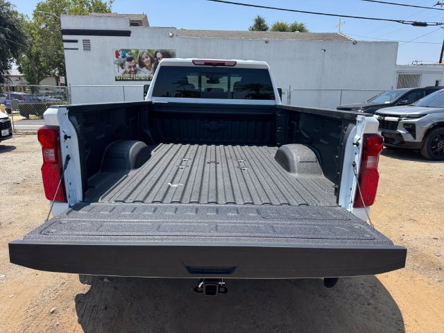 2026 Chevrolet Silverado 3500 HD LT - Photo 10