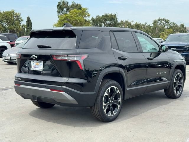 2026 Chevrolet Equinox LT photo 5