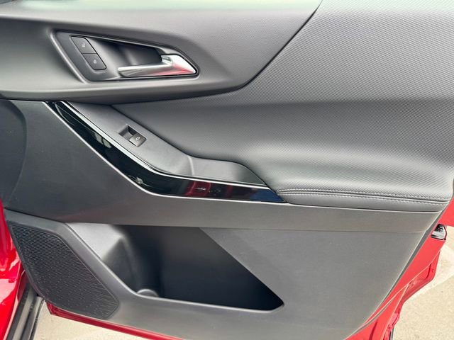 2026 Chevrolet Equinox LT photo 3