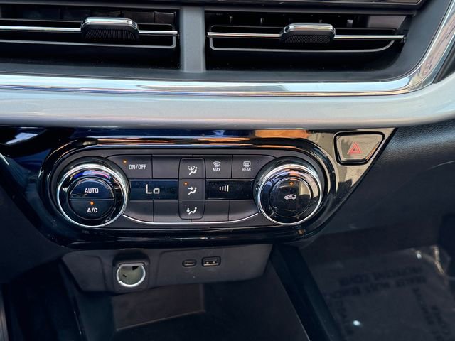 2025 Chevrolet Trax LT - Photo 15