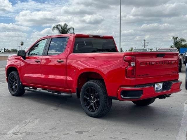 2026 Chevrolet Silverado 1500 Custom photo 2