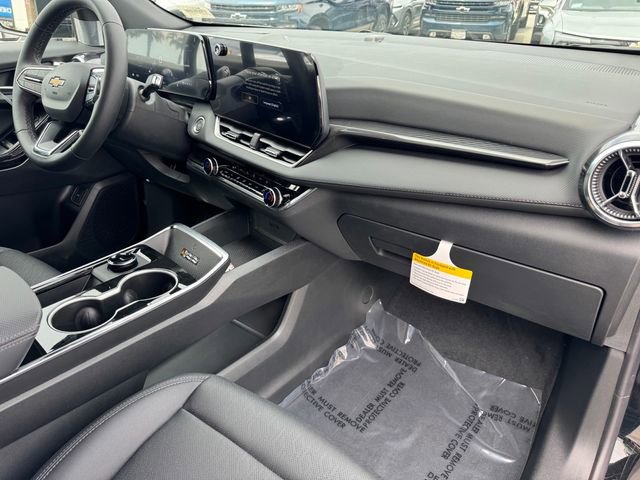 2026 Chevrolet Equinox LT photo 6