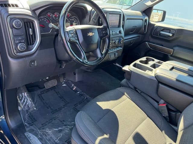 2020 Chevrolet Silverado 1500 LT - Photo 13