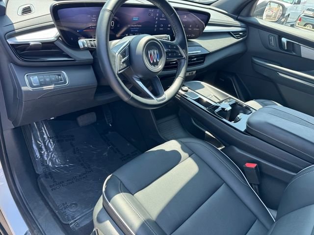 2025 Buick Enclave Preferred - Photo 13