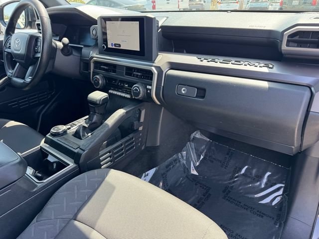 2026 Toyota Tacoma SR5 - Photo 5