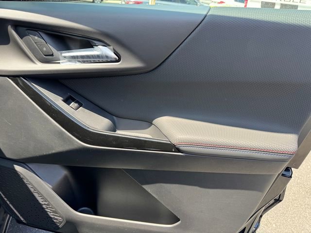 2026 Chevrolet Equinox RS photo 3