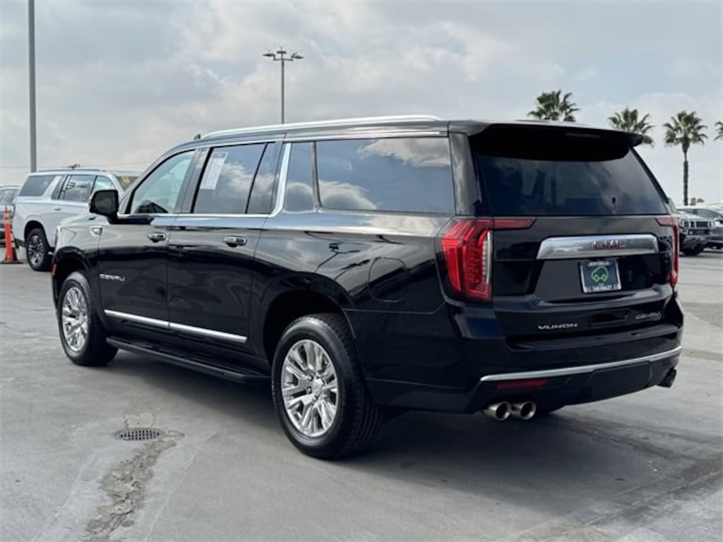 Used 2024 GMC Yukon XL Denali SUV