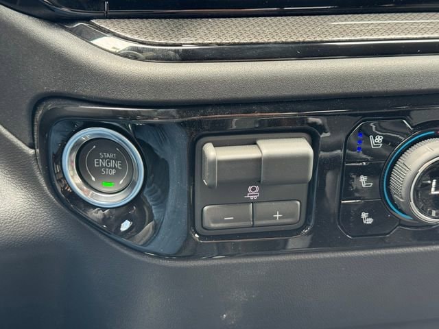 2026 Chevrolet Silverado 1500 ZR2 - Photo 18