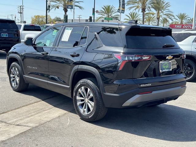 2025 Chevrolet Equinox LT photo 3