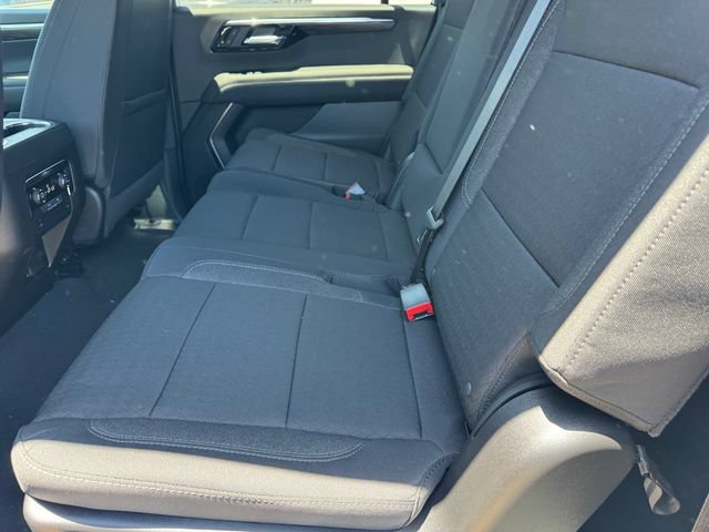 2026 Chevrolet Suburban LS - Photo 12