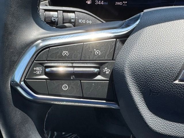 2025 Chevrolet Traverse LT - Photo 19