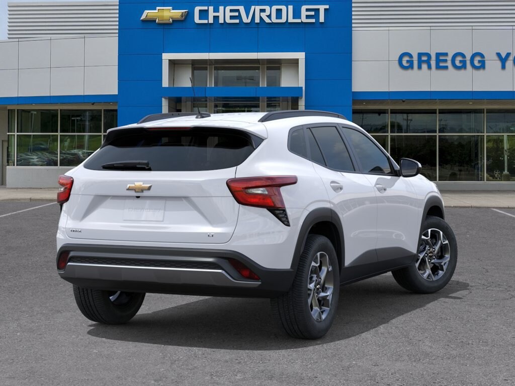 New 2026 Chevrolet Trax LT SUV
