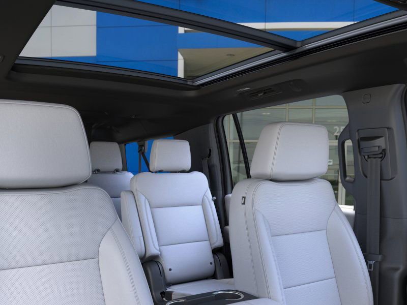 2026 Chevrolet Suburban Premier - Photo 25