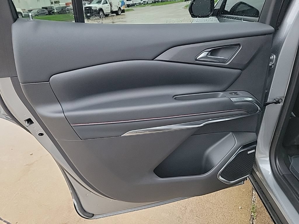 2026 Chevrolet Traverse Z71 - Photo 11