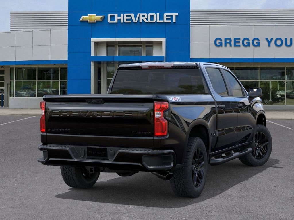 New 2025 Chevrolet Silverado 1500 Custom Truck