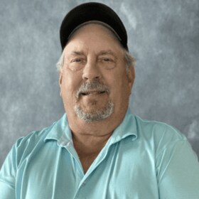 Staff member Kevin Reents from ID_b250e4