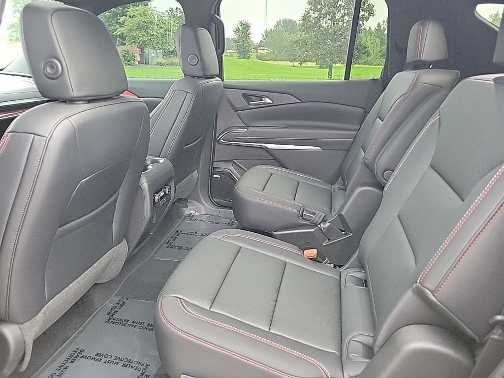 2026 Chevrolet Traverse Z71 - Photo 13