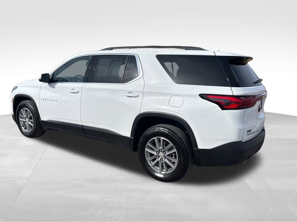 Used 2023 Chevrolet Traverse LT Cloth SUV