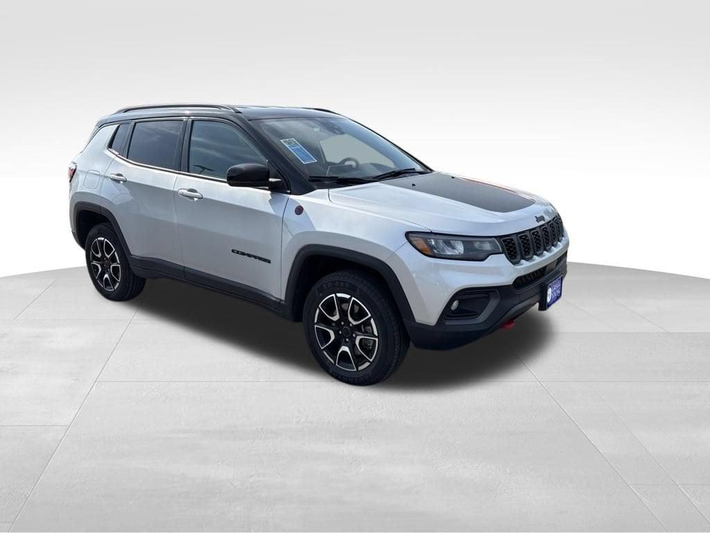 2025 Jeep Compass Trailhawk - Photo 9