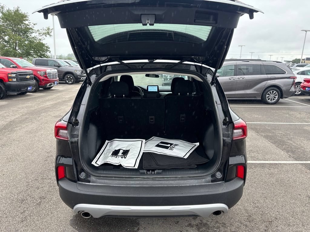 2025 Ford Escape Active - Photo 11