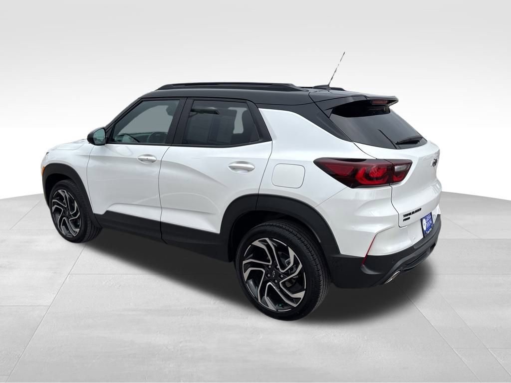 2025 Chevrolet Trailblazer RS photo 2