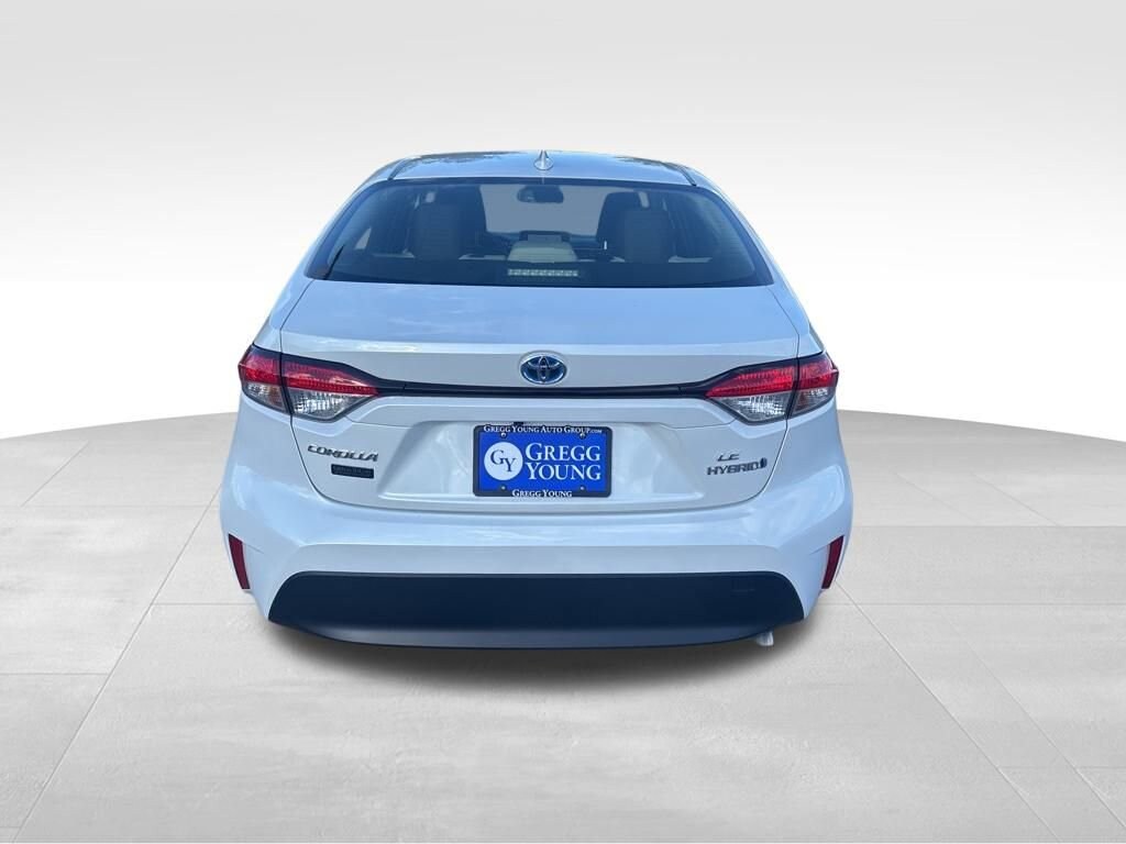 2024 Toyota Corolla Hybrid LE photo 4