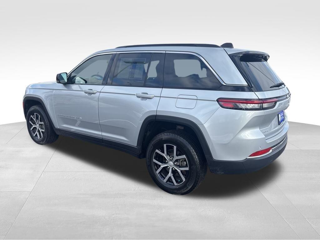 Used 2024 Jeep Grand Cherokee Limited