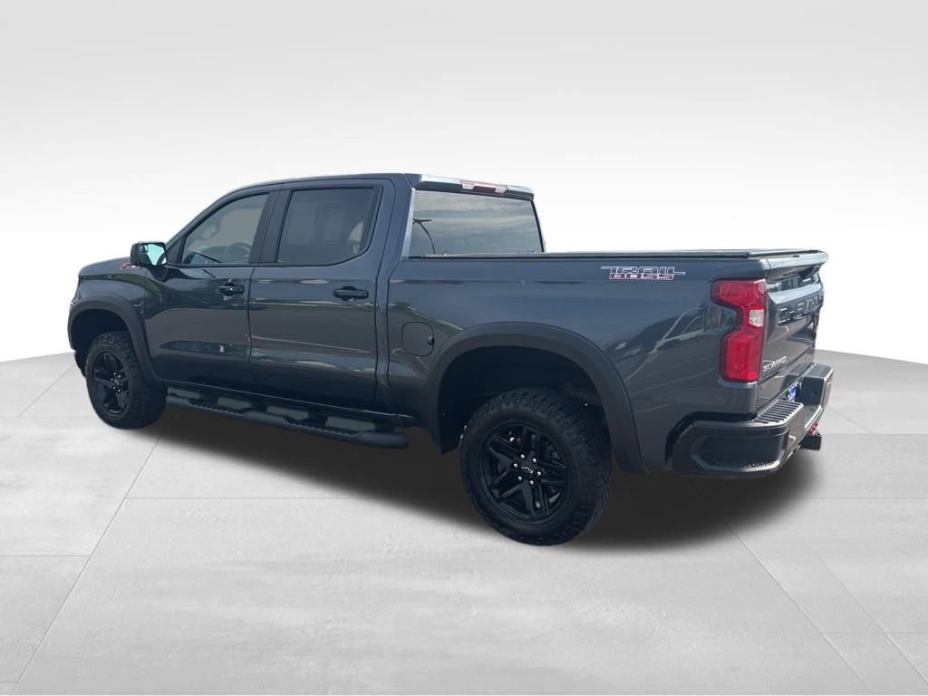 2022 Chevrolet Silverado 1500 LT Trail Boss photo 2
