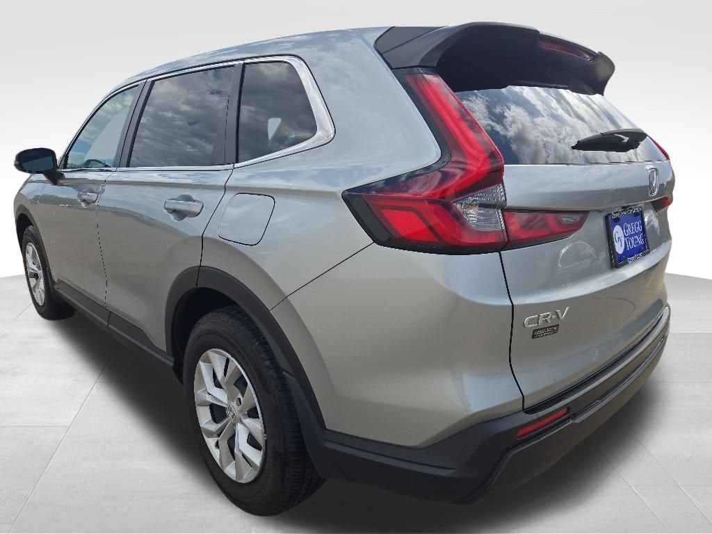 Used 2025 Honda CR-V LX