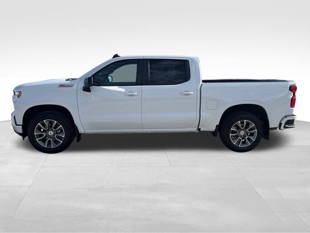 2022 Chevrolet Silverado 1500 RST photo 2