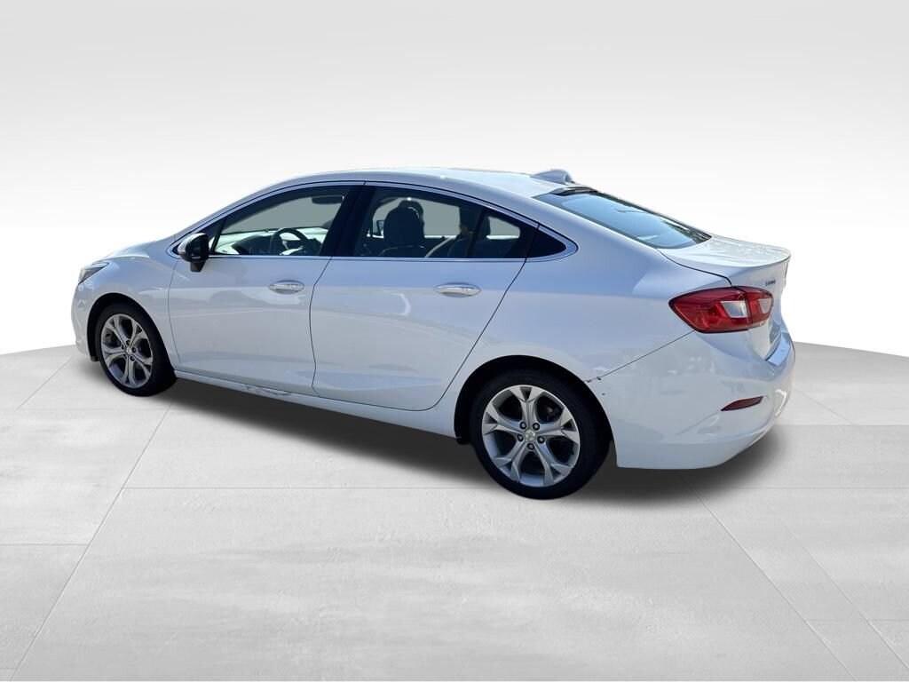 Used 2018 Chevrolet Cruze Premier Car