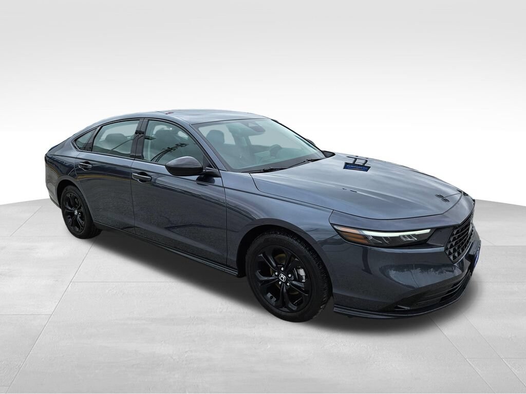 Used 2025 Honda Accord Sedan SE
