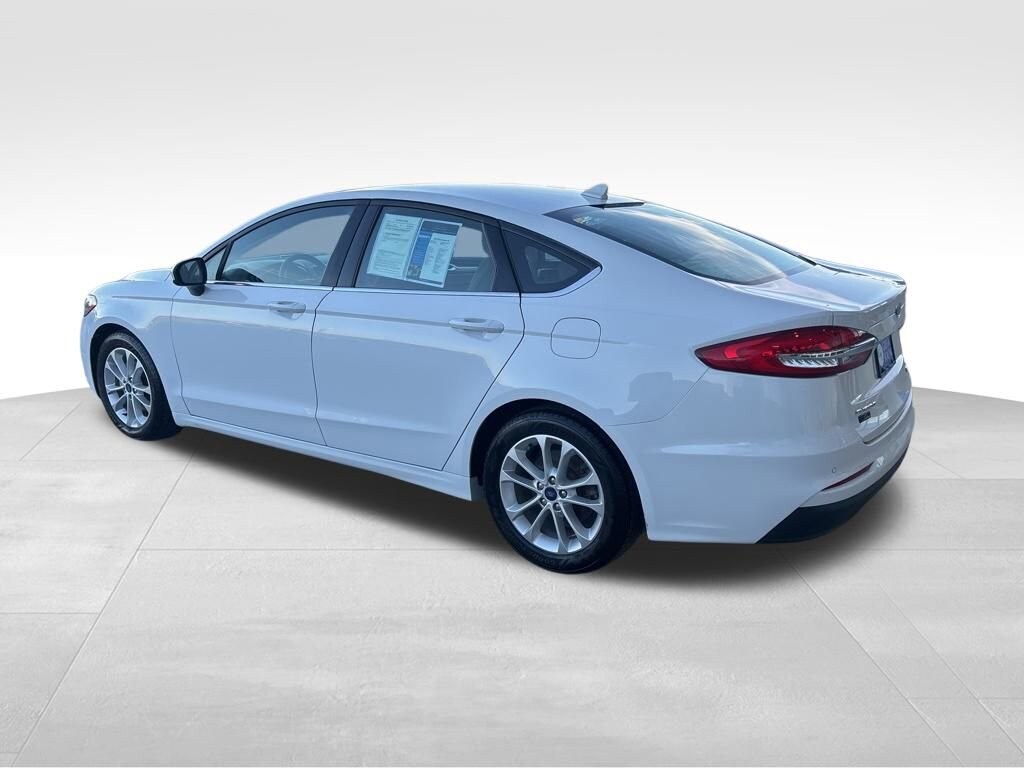 Used 2019 Ford Fusion SE