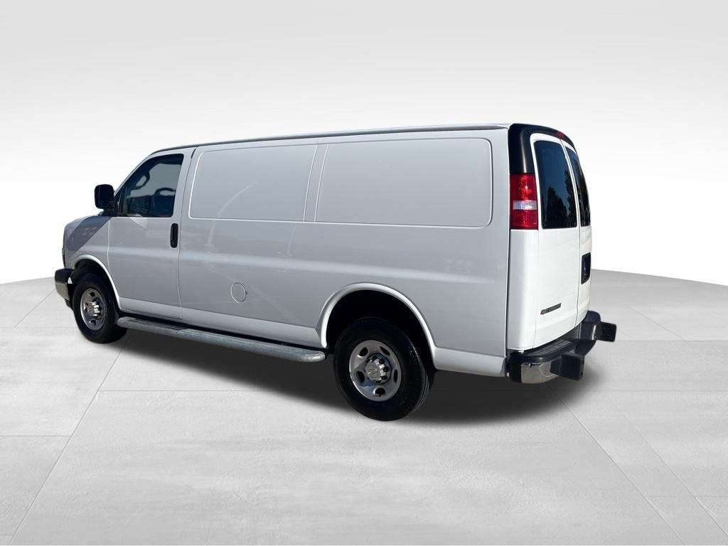 2023 Chevrolet Express 2500 Work Van photo 2