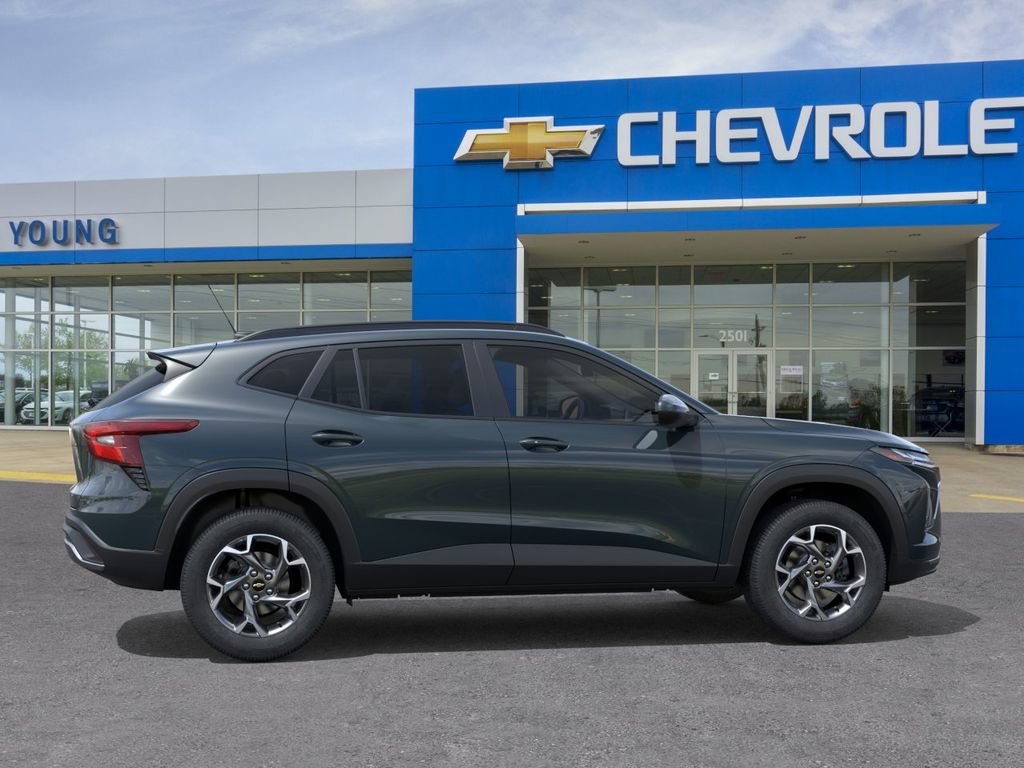 2026 Chevrolet Trax LT - Photo 6