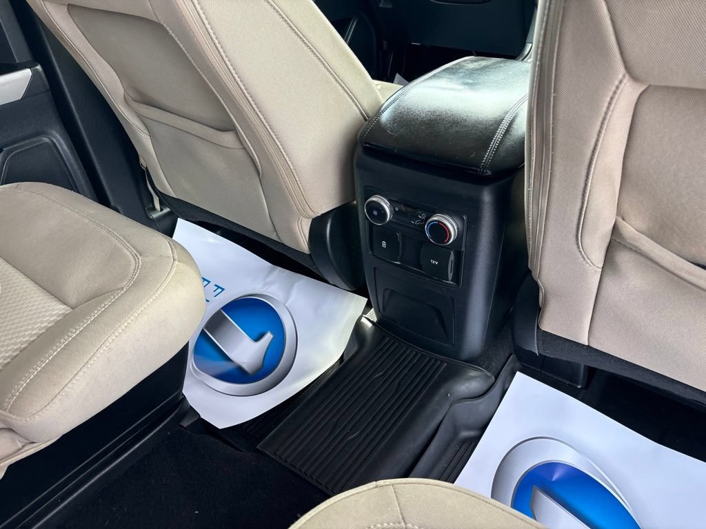 2022 Ford Explorer XLT - Photo 43