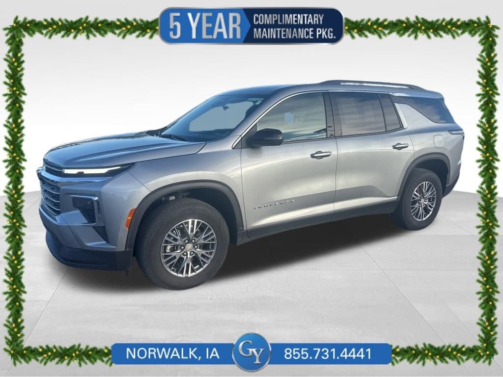 Used 2025 Chevrolet Traverse LT SUV