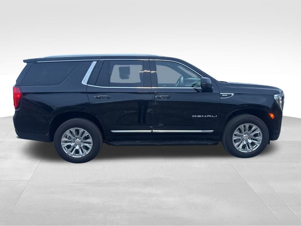 2024 GMC Yukon Denali - Photo 7