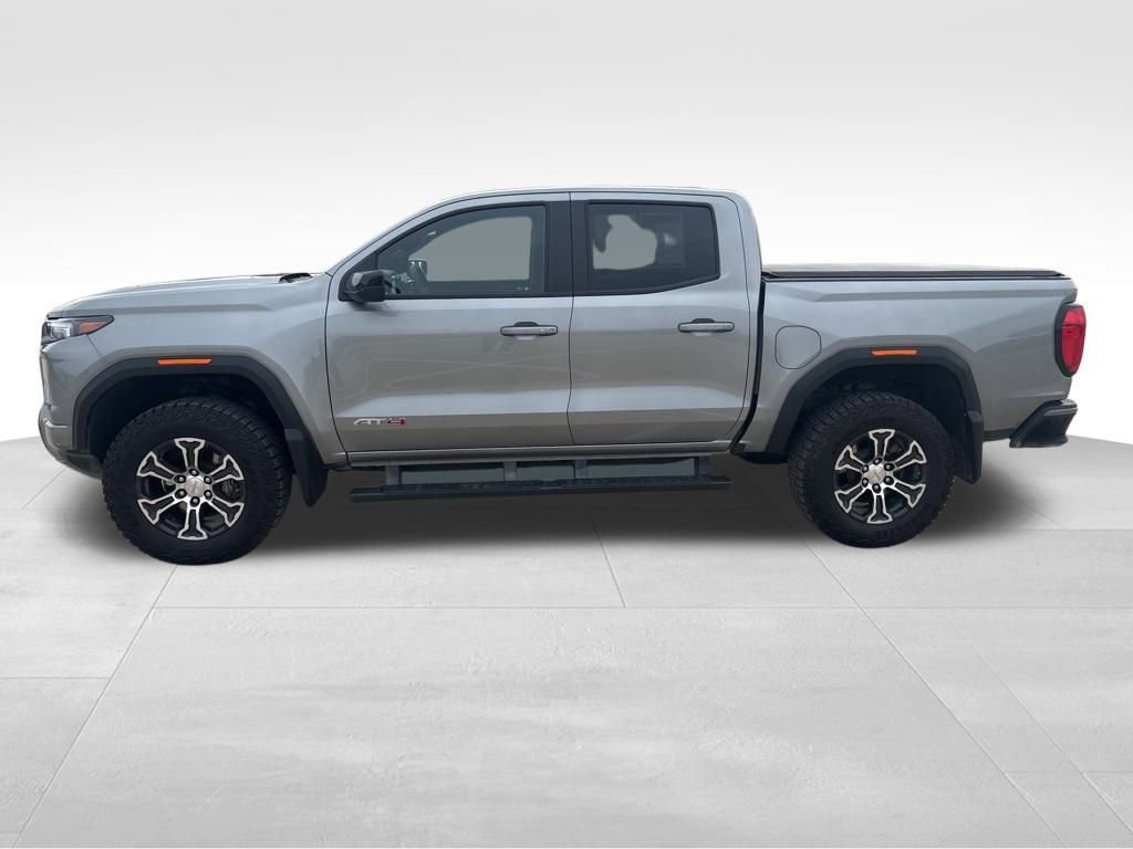 2024 Gmc Canyon AT4 photo 2