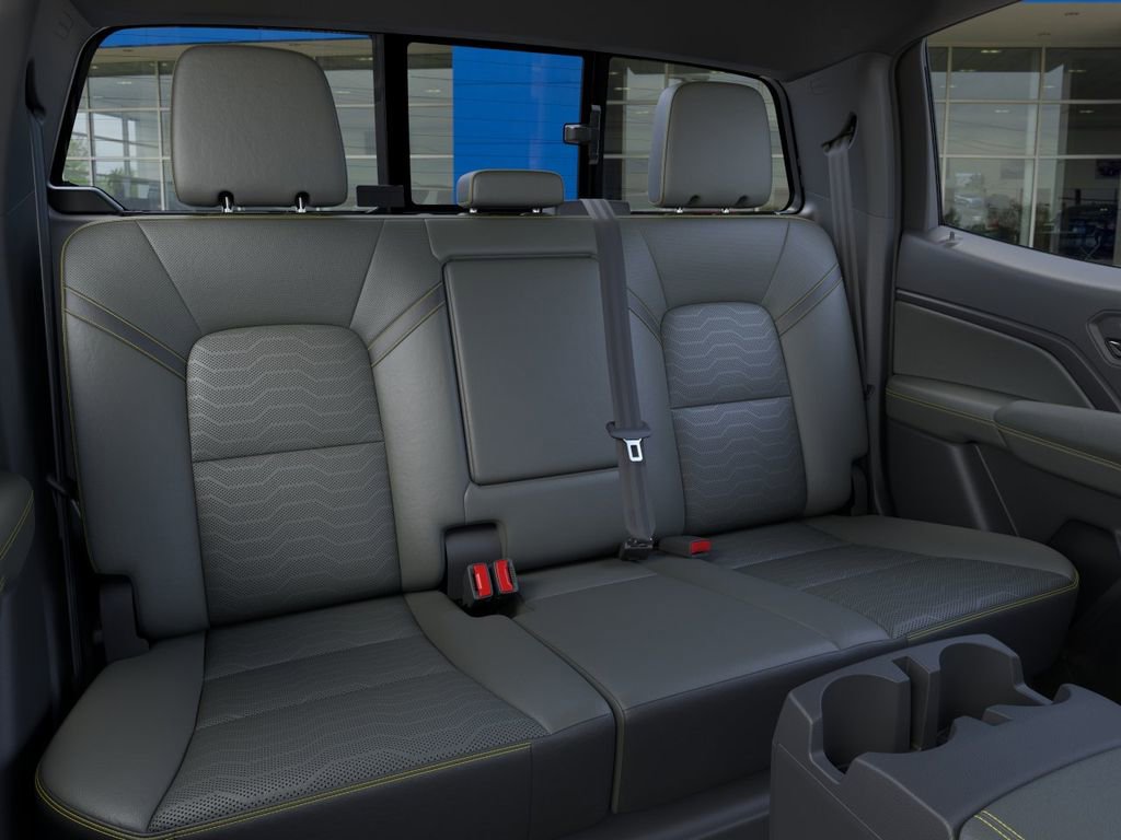 2026 Chevrolet Colorado ZR2 - Photo 17