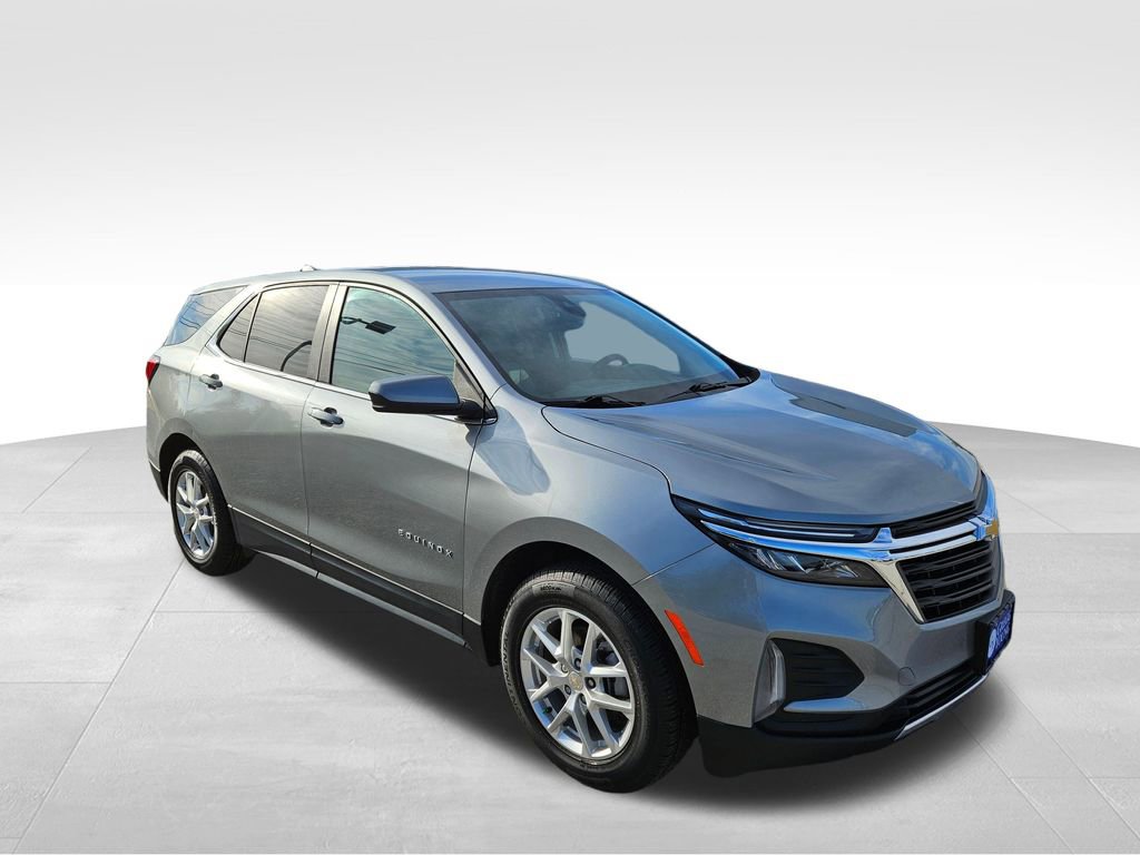 2023 Chevrolet Equinox LT photo 2