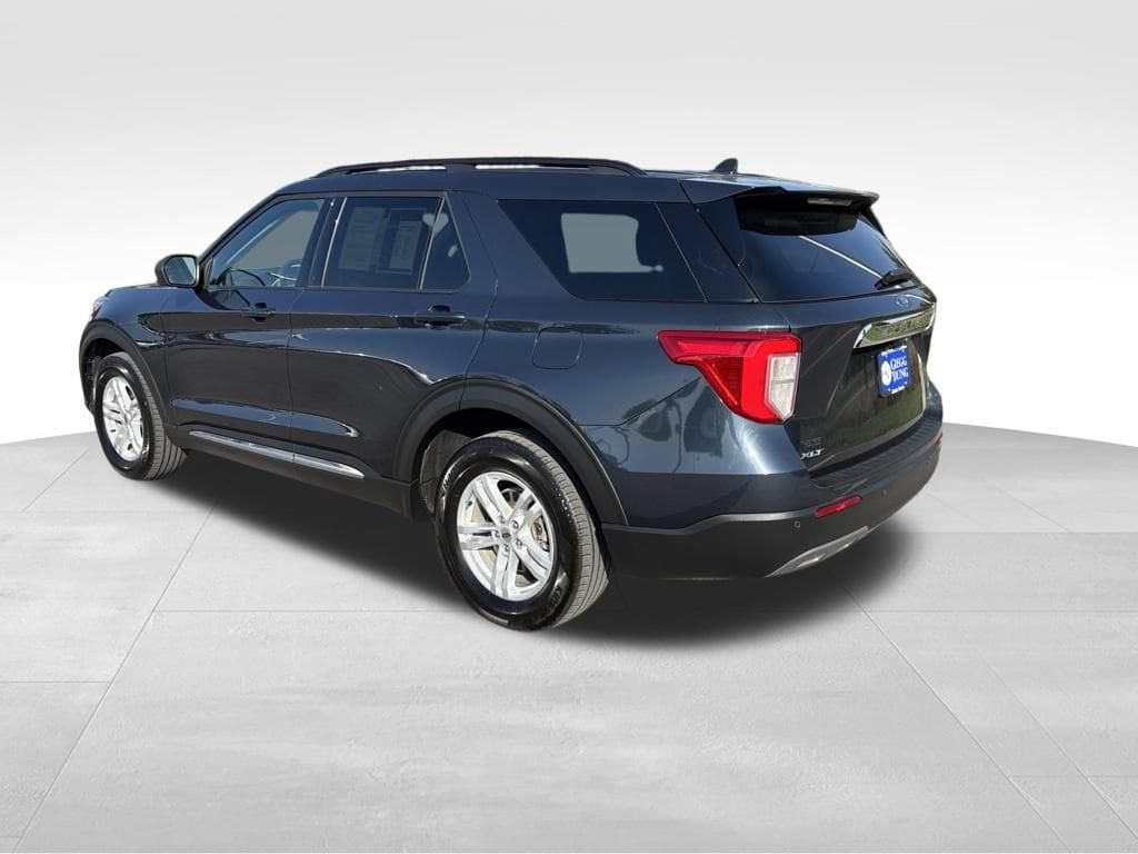Used 2024 Ford Explorer XLT